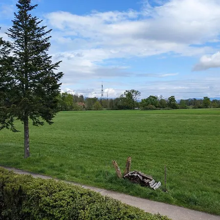Badischer Neubau-ruhe-kunst-natur בית נופש